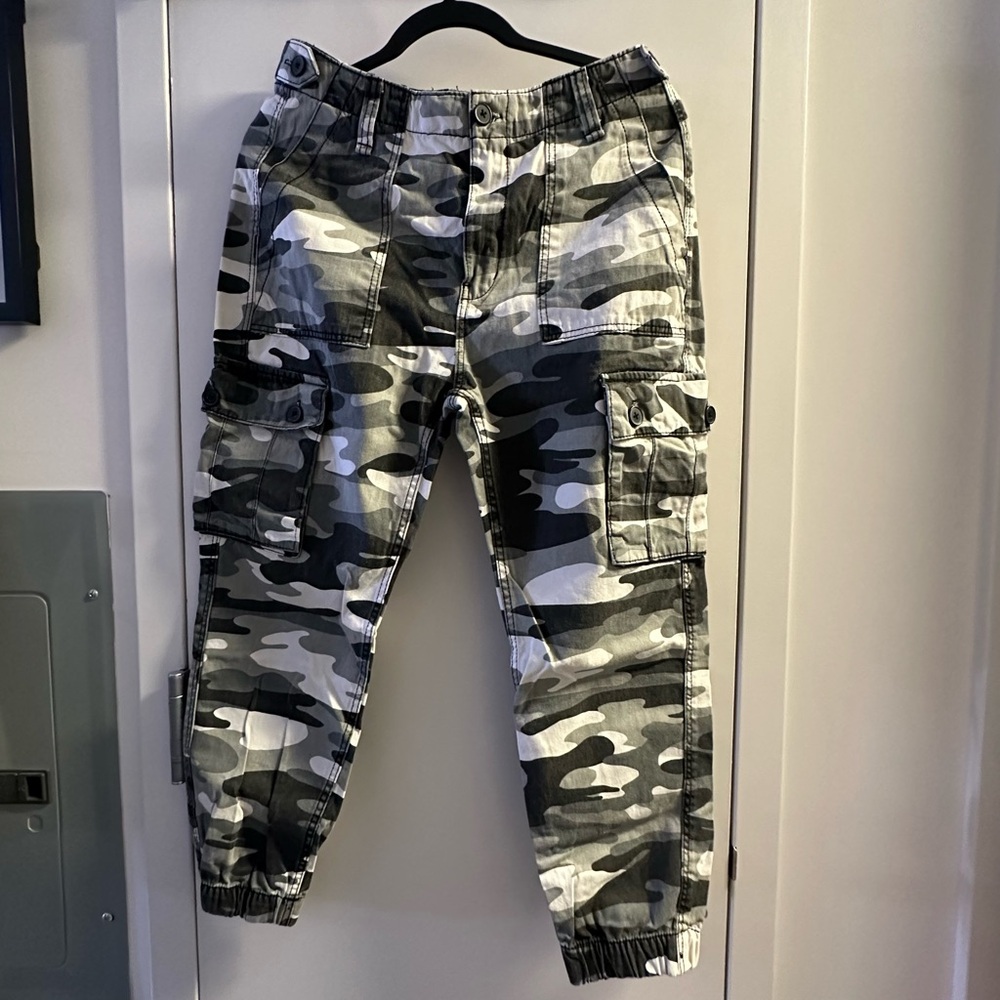 Bershka Camo Pants Size 6